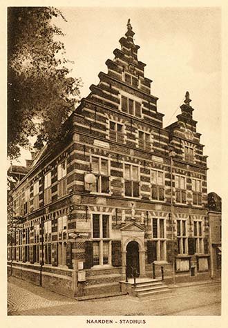 naardenstadhuis.jpg